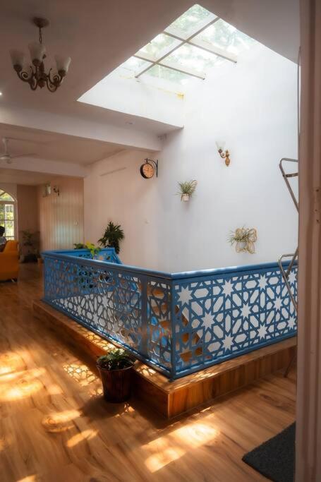 Blue Door Villa By Homeyhuts Rājpur Esterno foto